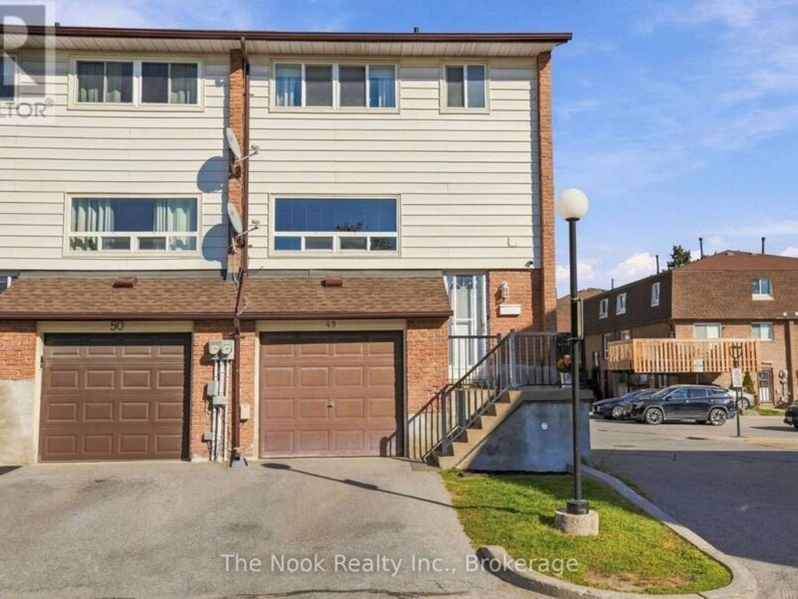 49 - 966 ADELAIDE AVENUE E, Oshawa, Ontario L1K 1L2