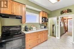256 GROOMS AVENUE | Oshawa Ontario | Slide Image Eleven