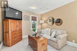 256 GROOMS AVENUE | Oshawa Ontario | Slide Image Seventeen