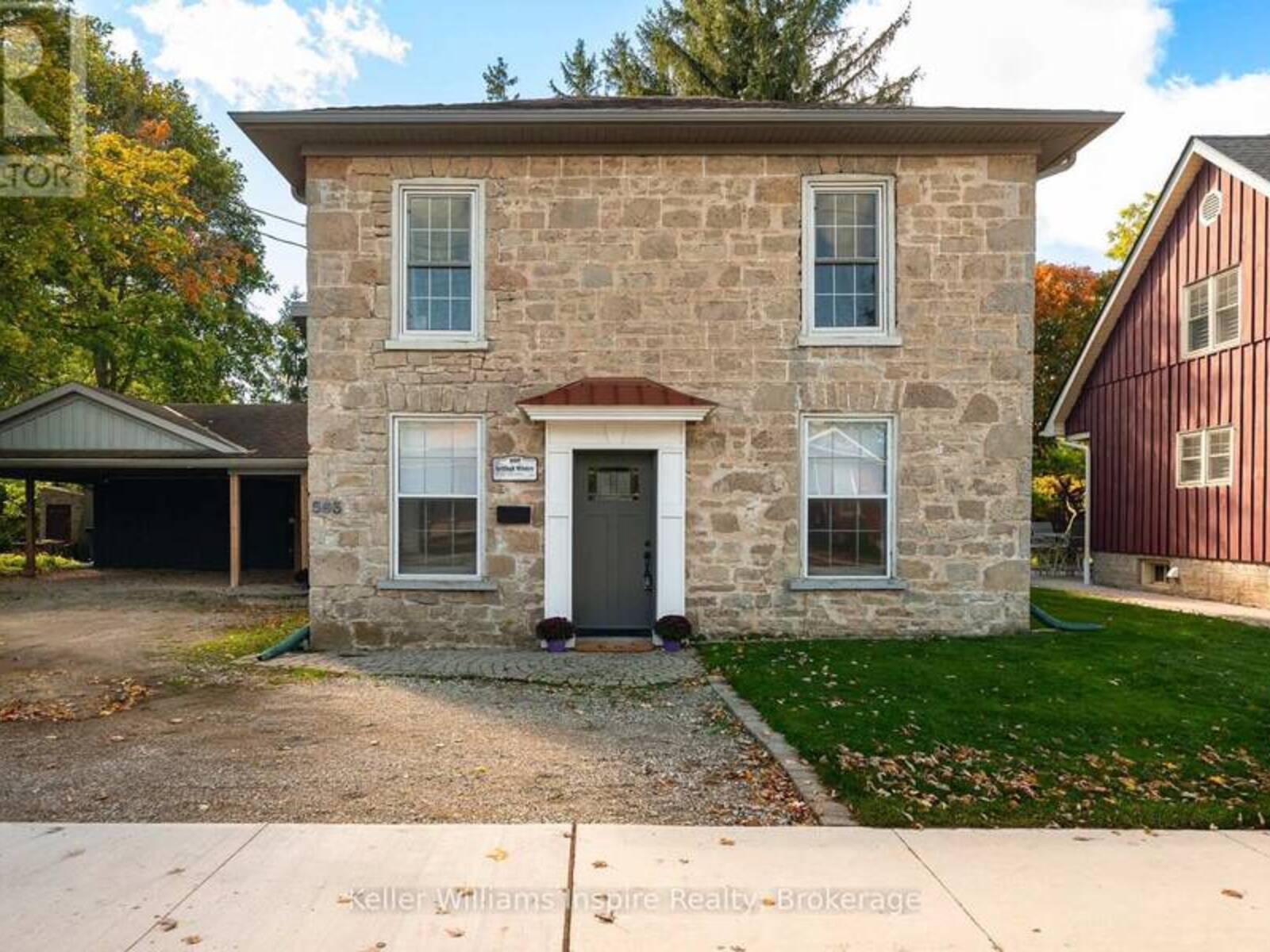 565 ST DAVID STREET N, Fergus, Ontario N1M 2K5