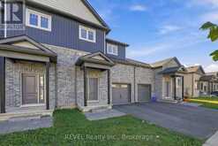 72 MARKLAND AVENUE | Prince Edward Ontario | Slide Image Three