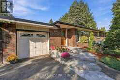 346 CONLIN ROAD E | Oshawa Ontario | Slide Image Six