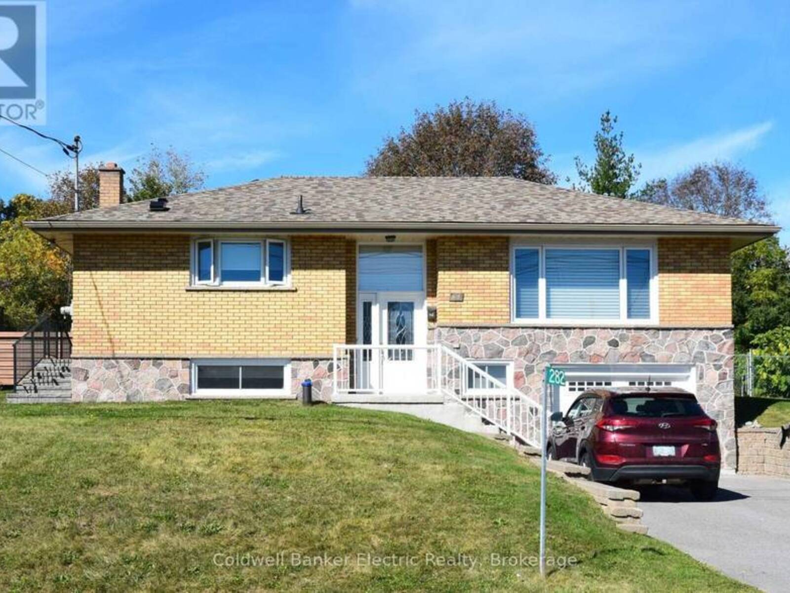 282 GIFFORD DRIVE, Peterborough, Ontario K9L 1A7