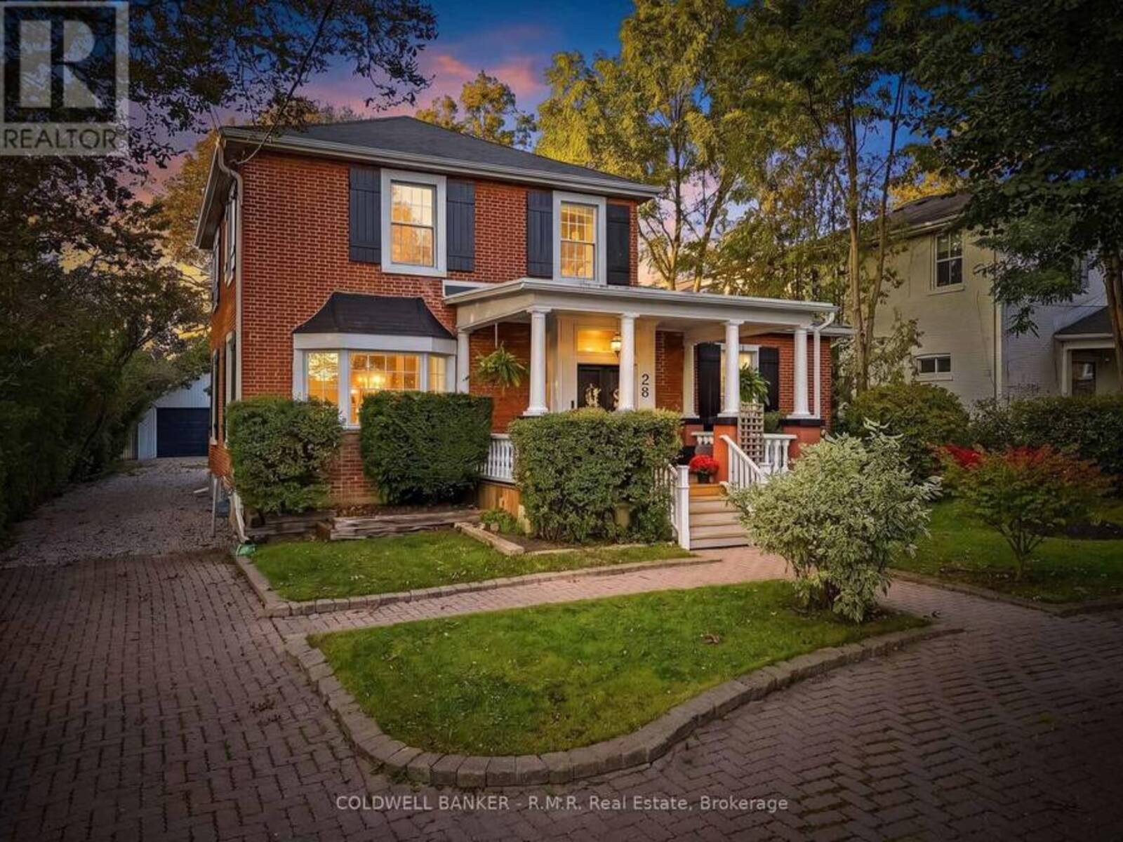 28 UNIVERSITY AVENUE W, Cobourg, Ontario K9A 2G5