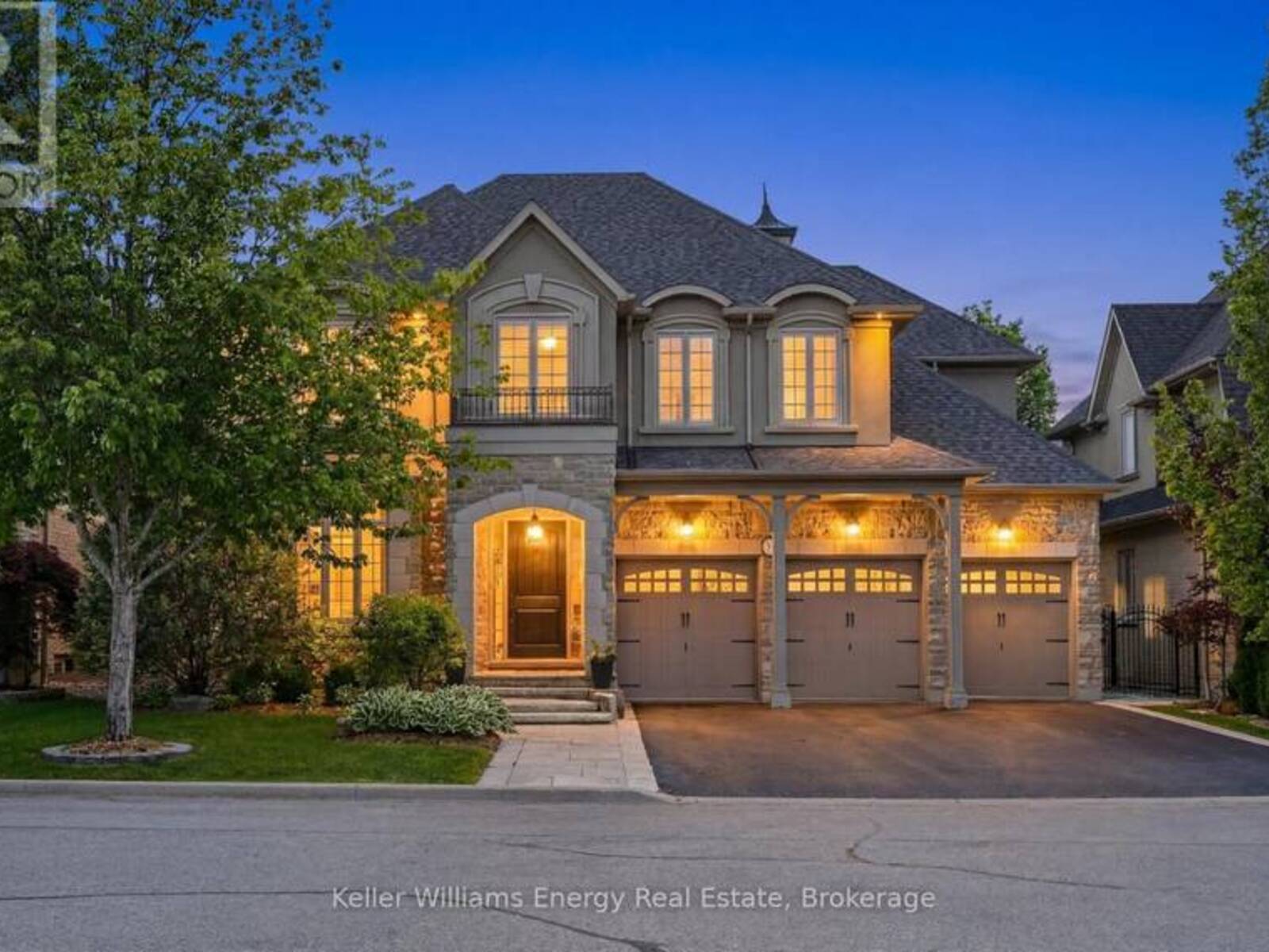 7 WOODINGTON COURT, Whitby, Ontario L1M 0C6