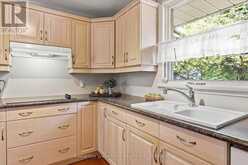25 GOVERNMENT DOCK ROAD | Coboconk Ontario | Slide Image Twelve