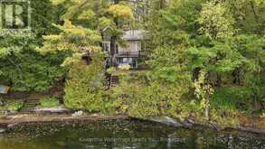 25 GOVERNMENT DOCK ROAD | Coboconk Ontario | Slide Image Forty-two