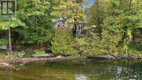 25 GOVERNMENT DOCK ROAD | Coboconk Ontario | Slide Image Forty-three
