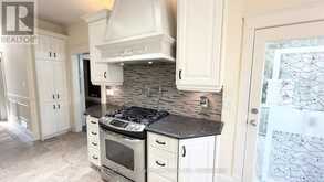995 CEDAR STREET | Oshawa Ontario | Slide Image Eight