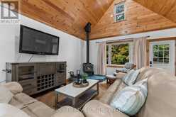 595 OLD DIAMOND LAKE ROAD | Bancroft Ontario | Slide Image Six