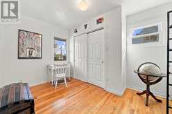 21 THIRD STREET | Belleville Ontario | Slide Image Eight