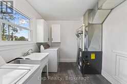 1 DIVERBELT DRIVE | Prince Edward Ontario | Slide Image Twelve