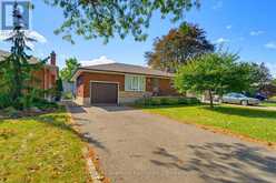 41 WILTSHIRE DRIVE N | Brantford Ontario | Slide Image Three