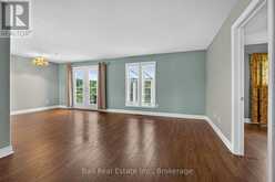 3 ELM COURT | Lindsay Ontario | Slide Image Nine
