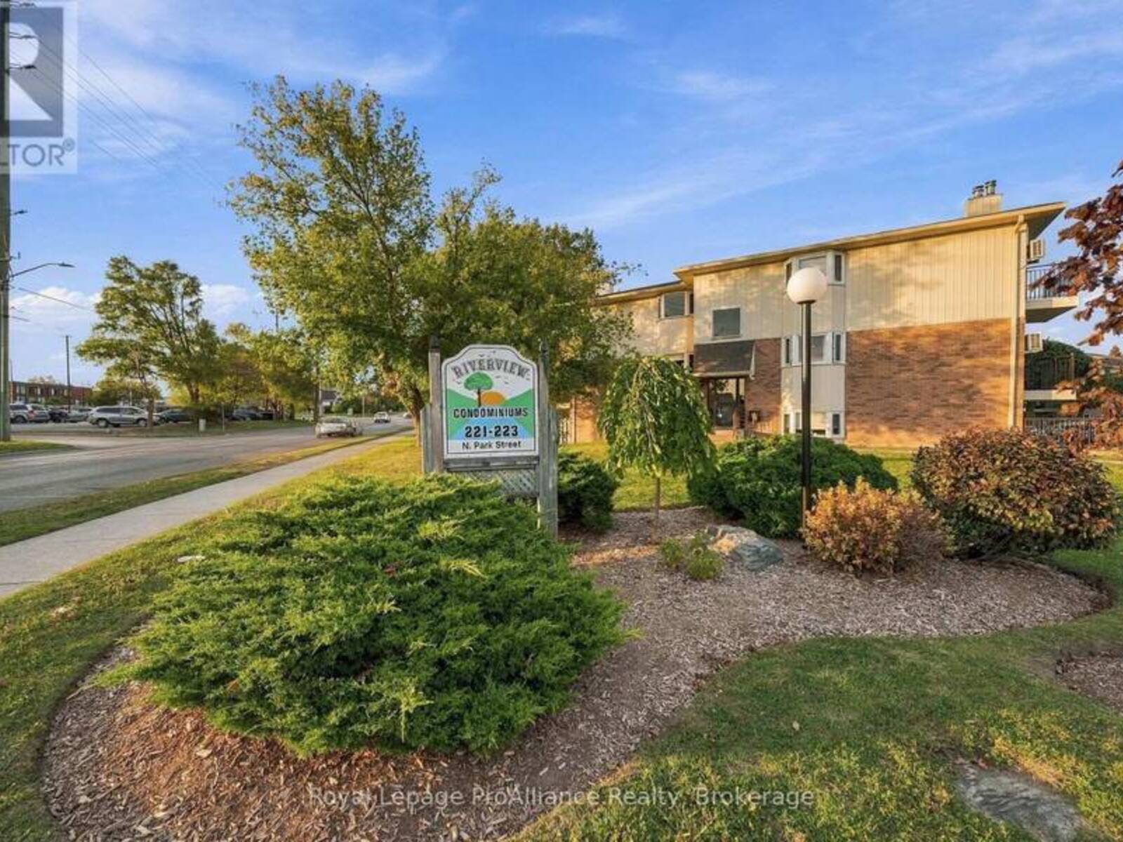 311C - 223 NORTH PARK STREET, Belleville, Ontario K8P 5A7
