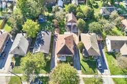 435 WOODCREST AVENUE | Oshawa Ontario | Slide Image Nine