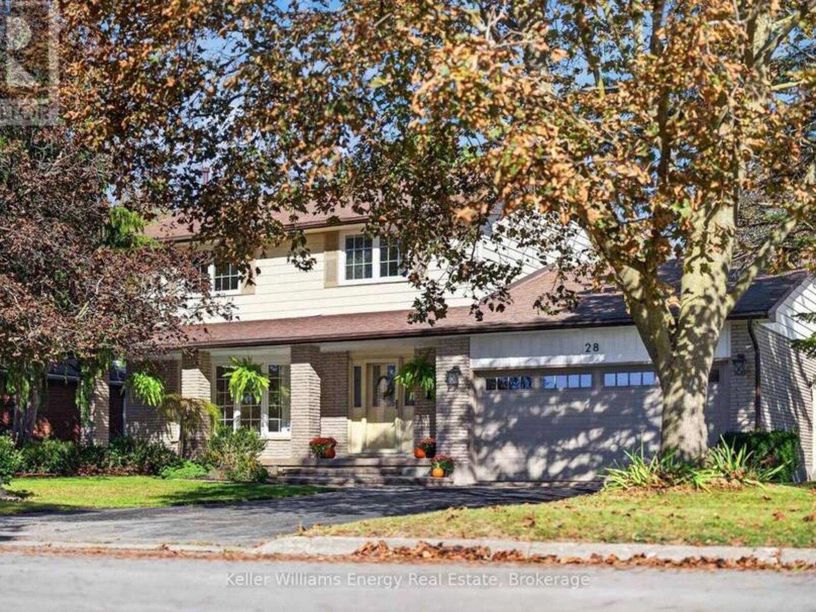 28 BRIARWOOD CRESCENT, Belleville, Ontario K8N 5K9