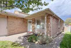 37 ANGUS DRIVE | Ajax Ontario | Slide Image Five
