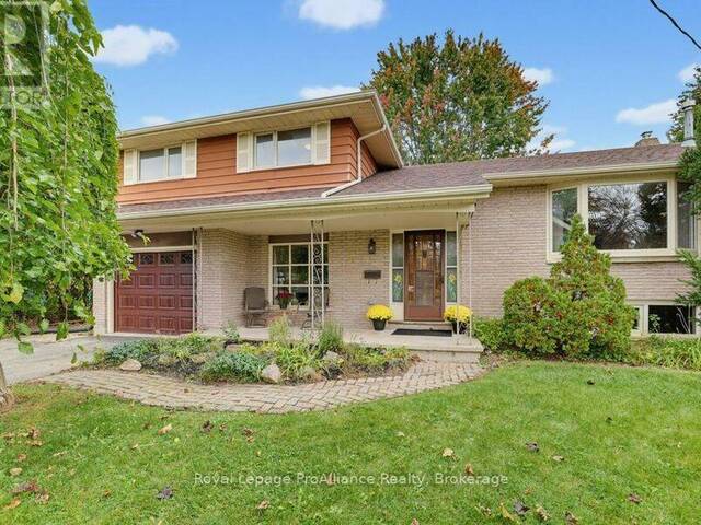 23 THORNCLIFFE DRIVE Belleville Ontario, K8P 4L3 - 3 Bedrooms Home For Sale