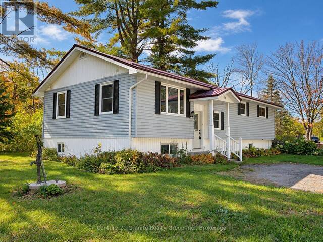 66 HASTINGS STREET S Bancroft Ontario, K0L 1C0 - 3 Bedrooms Waterfront Home For sale
