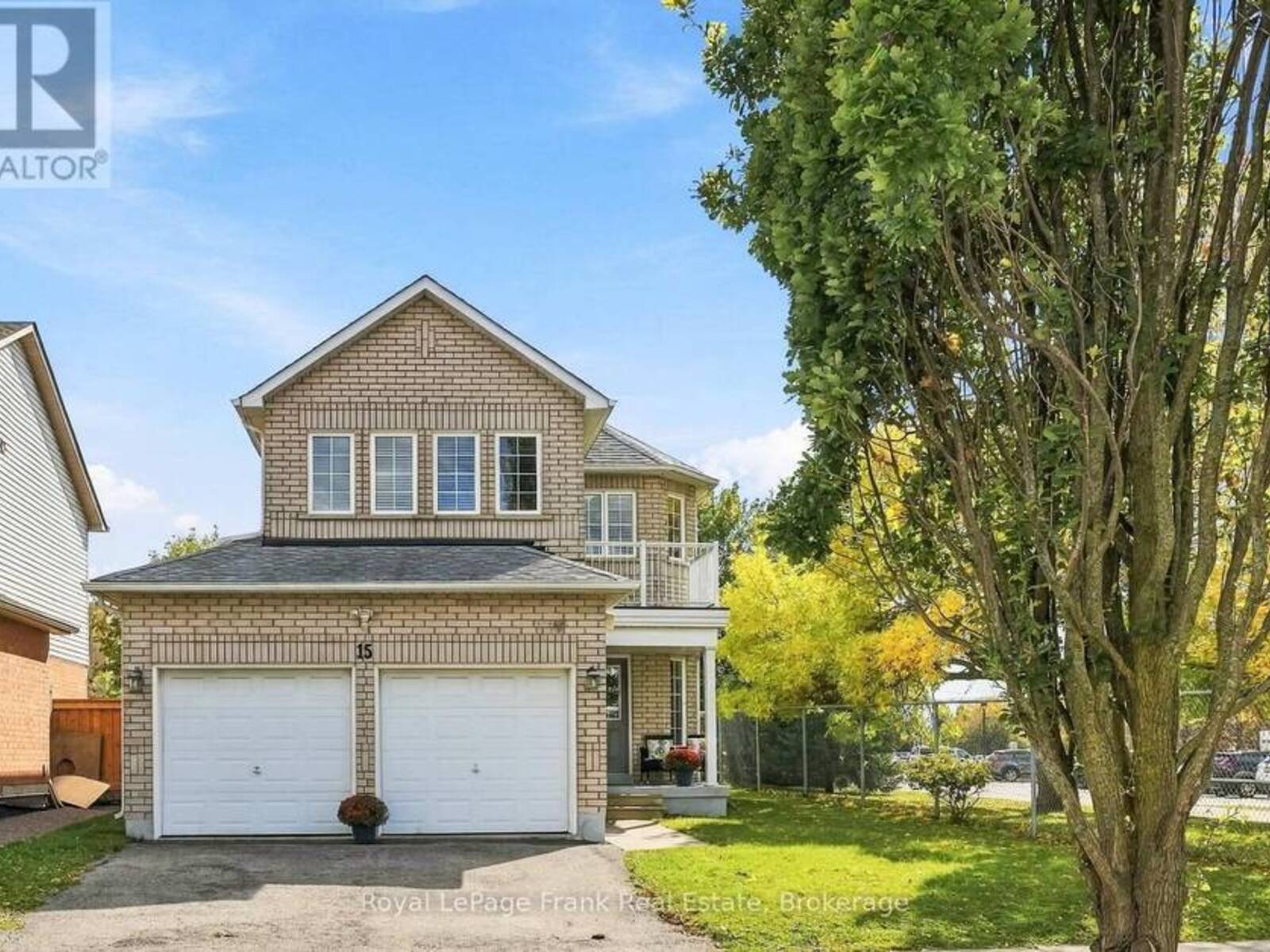15 SPRUCEWOOD CRESCENT, Clarington, Ontario L1C 5C6