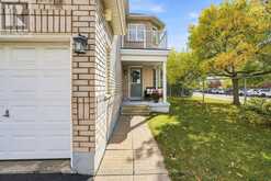 15 SPRUCEWOOD CRESCENT | Clarington Ontario | Slide Image Three