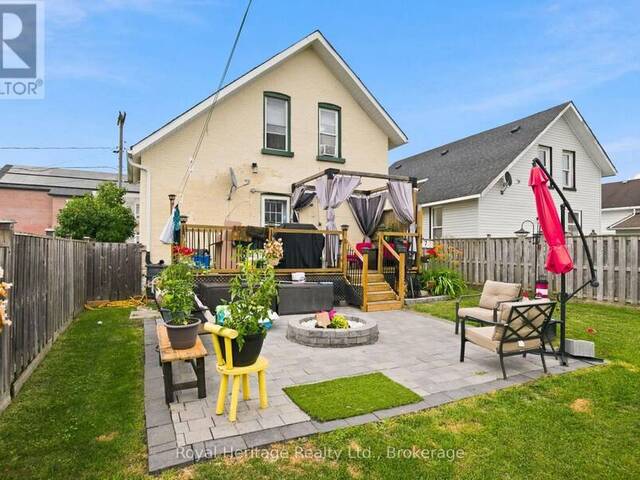 61 LINDSAY STREET N Lindsay Ontario, K9V 1T6 - 3 Bedrooms Home For Sale