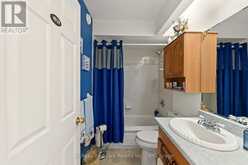 9 HILLVIEW DRIVE | Bobcaygeon Ontario | Slide Image Twenty