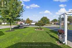 9 HILLVIEW DRIVE | Bobcaygeon Ontario | Slide Image Five