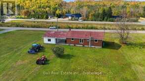 316 BUCK HILL ROAD | Bancroft Ontario | Slide Image Three