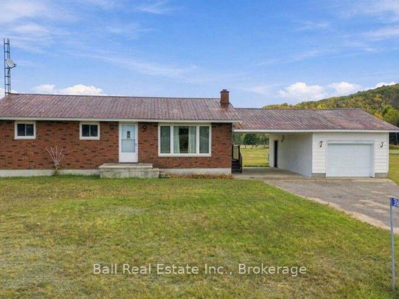 316 BUCK HILL ROAD, Bancroft, Ontario K0L 1C0