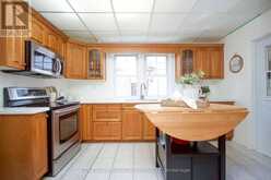 49 BROCK STREET E | Oshawa Ontario | Slide Image Eight