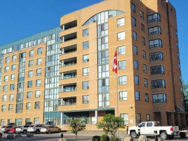 #807 - 1665 PICKERING PARKWAY Pickering Ontario, L1V 6L4 - 3 Bedrooms Condo For Sale