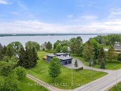 2528 COUNTY ROAD 3 Prince Edward Ontario, K0K 1L0