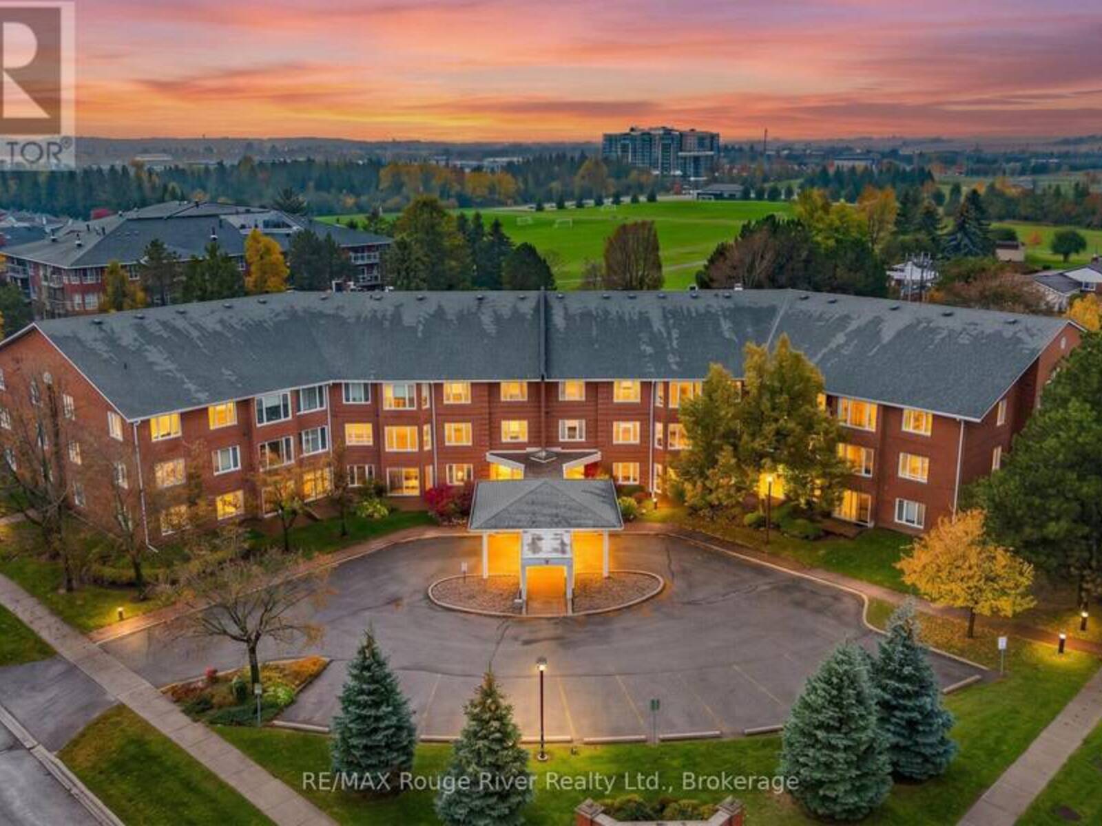 207 - 1 HERITAGE WAY, Lindsay, Ontario K9V 5P9