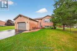 4 HARBOURVIEW CRESCENT | Prince Edward Ontario | Slide Image Two