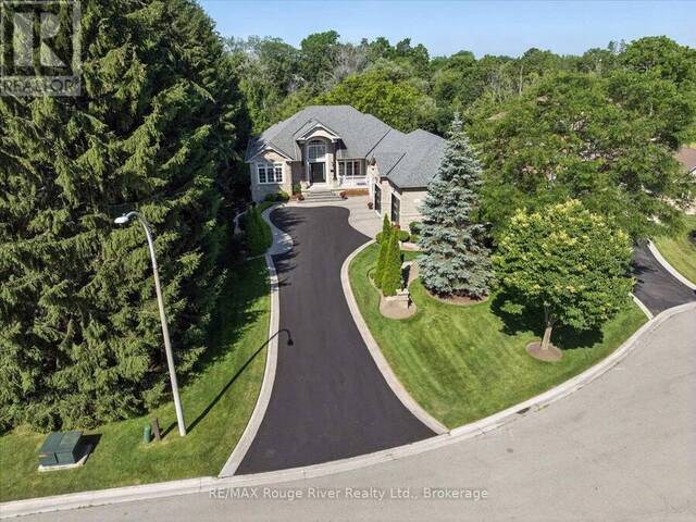 26 HANOVER COURT Whitby Ontario, L1N 7J2 - 4 Bedrooms Home For Sale