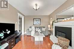 250 GLEN HILL DRIVE | Whitby Ontario | Slide Image Sixteen
