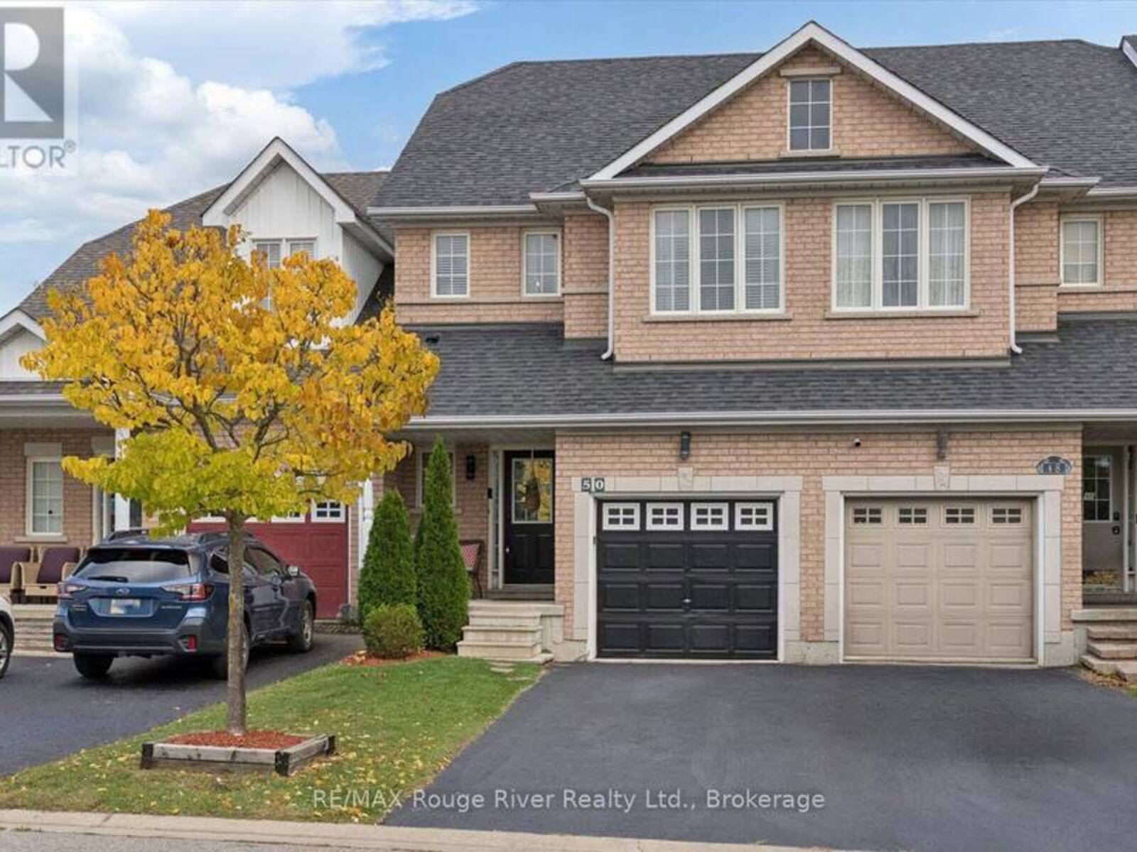 50 TREEN CRESCENT, Whitby, Ontario L1R 3C8