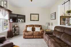 15 EVERGREEN COURT | Belleville Ontario | Slide Image Five