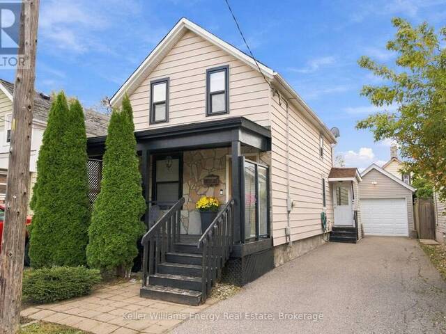 123 BARRIE AVENUE Oshawa Ontario, L1H 2L4 - 3 Bedrooms Home For Sale