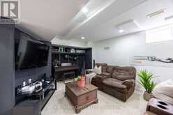 3 DURLING ROCK STREET | Ajax Ontario | Slide Image Thirty-three