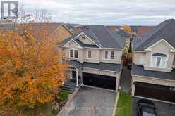 3 DURLING ROCK STREET | Ajax Ontario | Slide Image Three