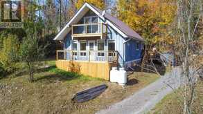 34 CLIFFSIDE DRIVE | Selwyn Ontario | Slide Image Two