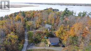 34 CLIFFSIDE DRIVE | Selwyn Ontario | Slide Image Six