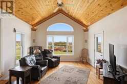 836 HAYES LINE | Kawartha Lakes Ontario | Slide Image Ten
