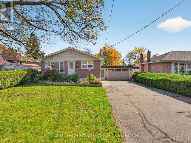 51 CRAIG STREET Belleville Ontario, K8P 2J9 - 4 Bedrooms Home For Sale