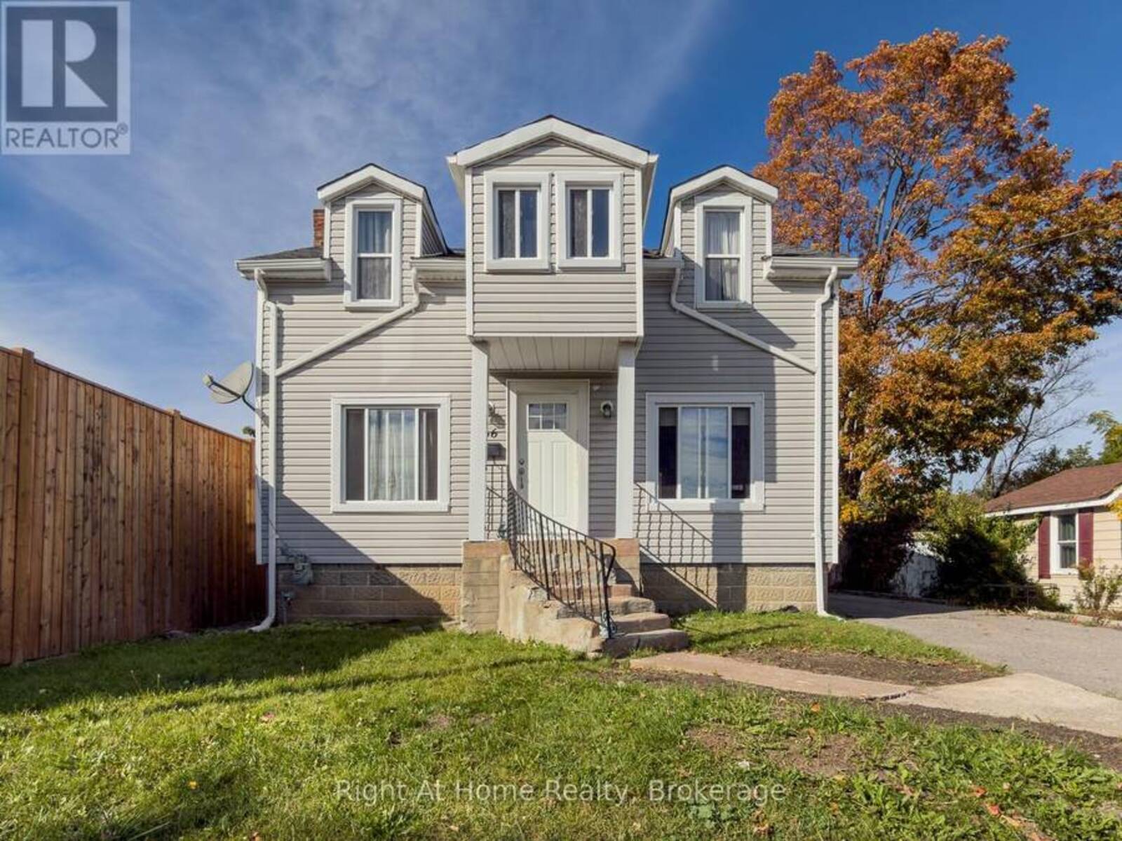166 CATHARINE STREET, Belleville, Ontario K8P 1M8