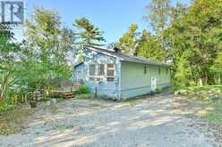 1018C LEISURE LANE | Addington Highlands Ontario | Slide Image Four