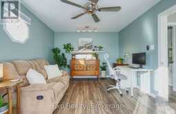 247 LAKESHORE DRIVE | Bobcaygeon Ontario | Slide Image Fourteen